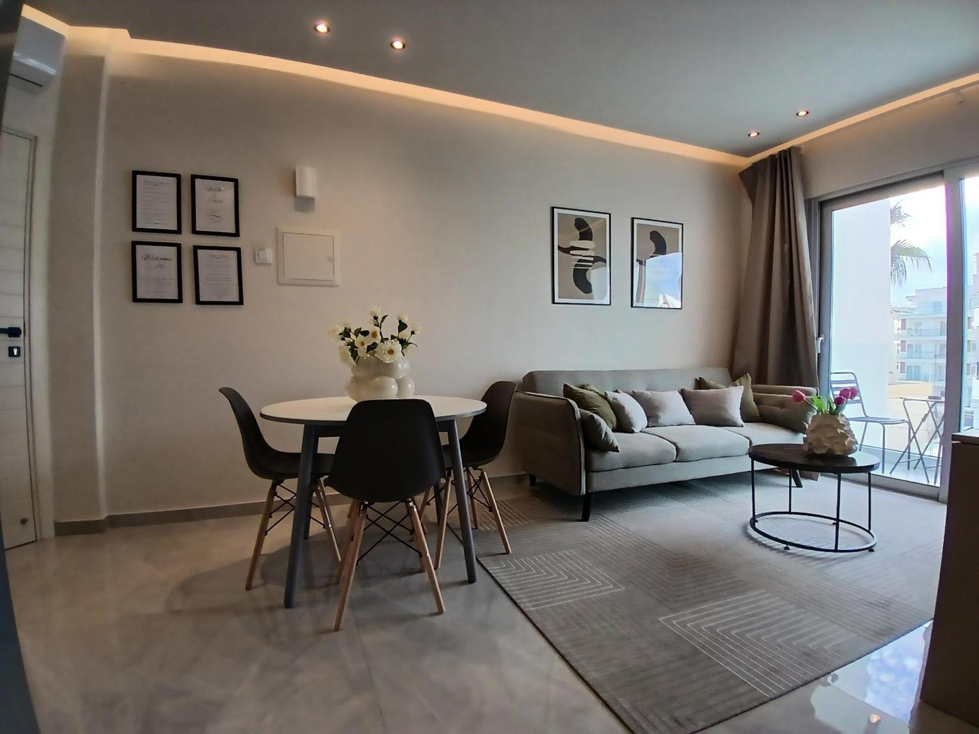 Georgiana Suites Ларнака Номер фото