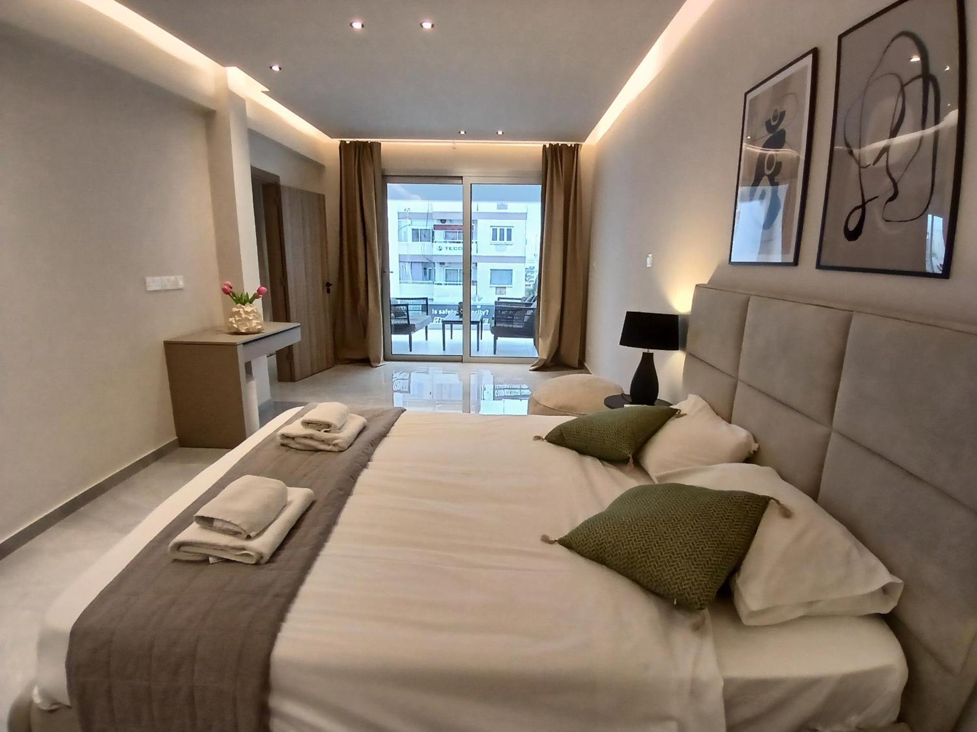 Georgiana Suites Ларнака Номер фото